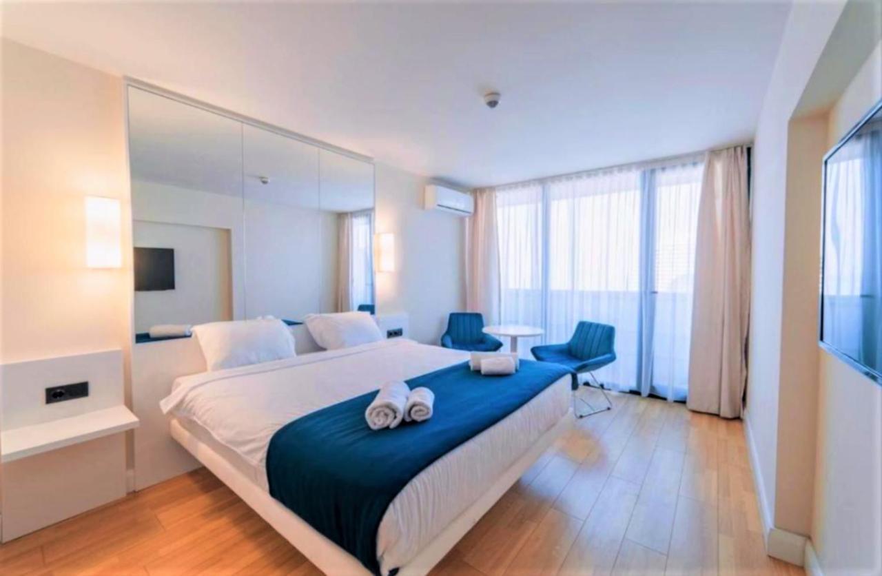 Sea Line Aparthotel & Batumi Beach Resort Exterior photo